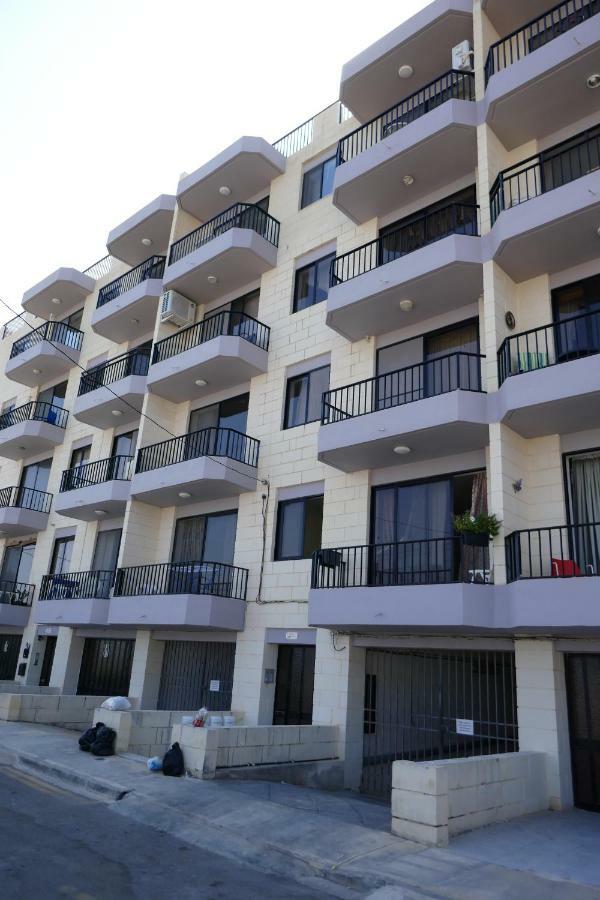 Calypso Court Apartment Mellieha Exterior photo